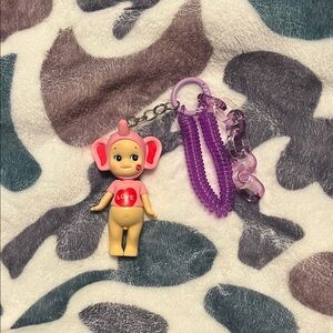 Sonny angel keychain elephant love Valentine’s Day